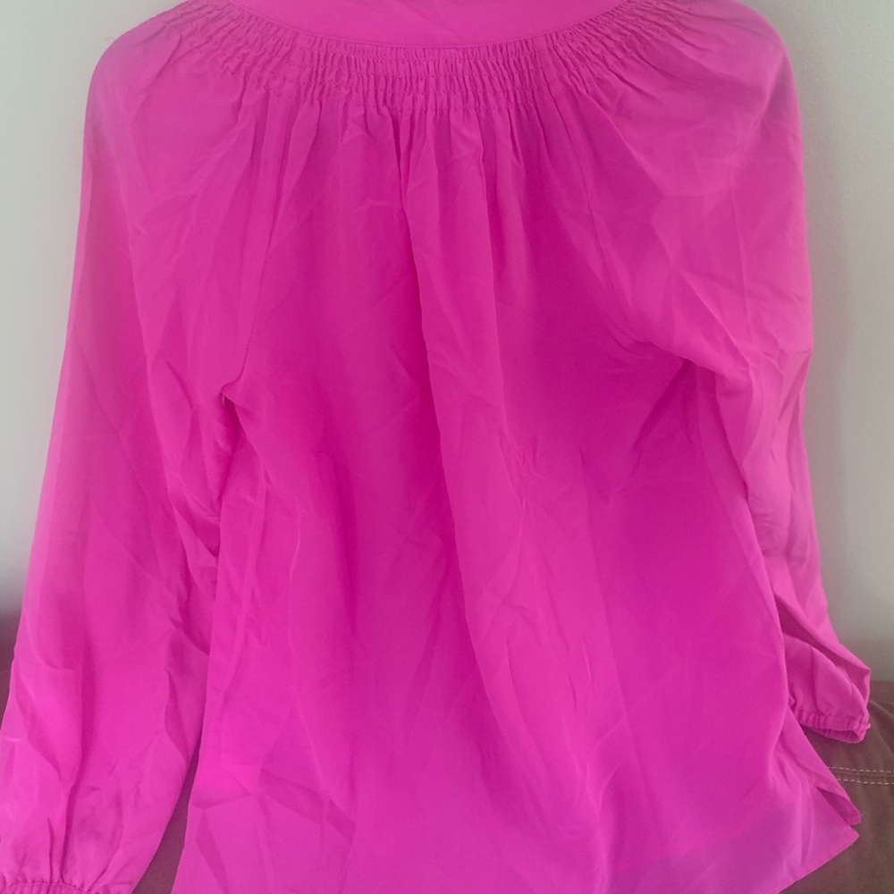 Lilly Pulitzer Vibrant Pink “Orchid” Elsa Blouse 100% Silk - Picture 3 of 4